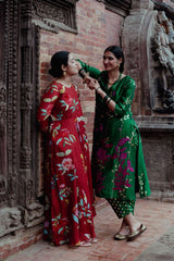 Laal Phool Lahariya Kurta Set