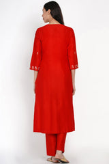 Dolly Singh spotted wearing Oorvi Kurta Set