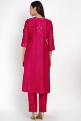 Shweta Tripathi spotted wearing Rani Ratna Kurta Set