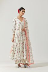 Ivory And Red Green Kurta Set