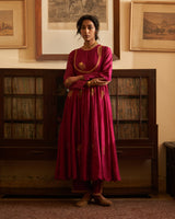 Sunari  dhaari  Kurta set
