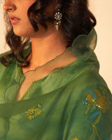 Jhumka sitara phool kurta set