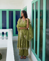 Neem chameli kurta set