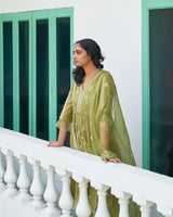 Neem chameli kurta set