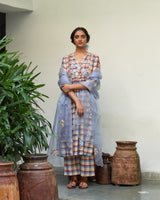 Asmani jugnu phool kurta set