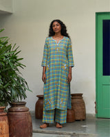 Neela sitara phool kurta set