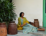 Neela sitara phool kurta set