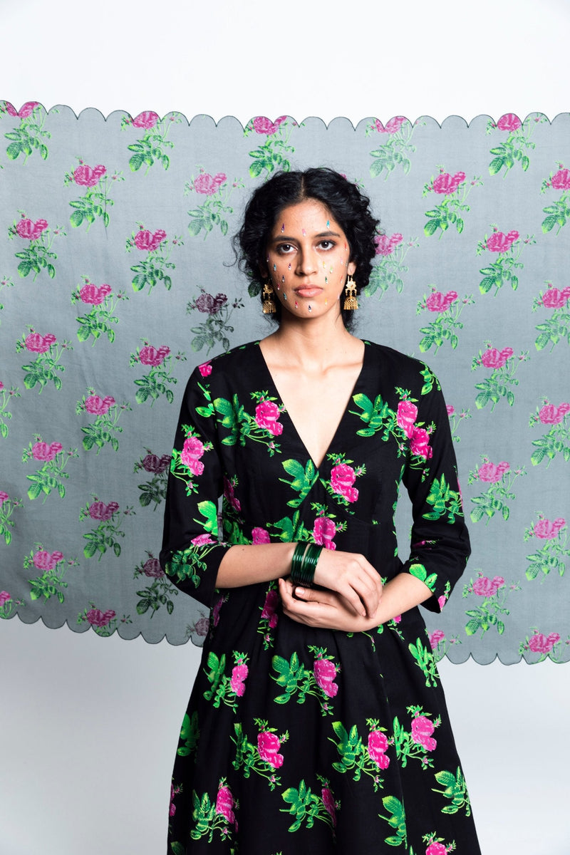 Alia Bhatt spotted wearing Asansol Printed Mulmul Cotton Kurta Set
