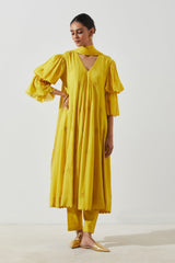 KANER KURTA SET