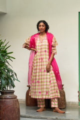 Gul mehndi kurta set