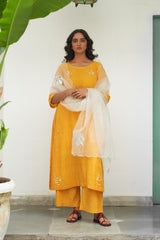 Gul genda kurta set