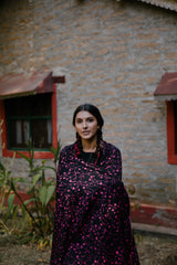 Shiuli Silk Kurta Set And Pashmina Shawl