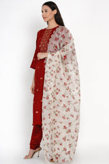 Kumkum Banarasi Buti Kurta
with Parijaat Odhni