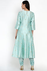 Nirali Banarasi Buti Kurta with
Resham Jhalar Border Odhni