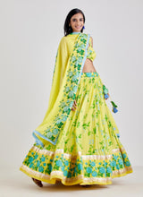 VASANTI LEHNGA