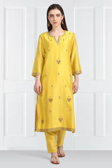 Champa Butidar Kurta With Zari Pants and Organza Silk Dupatta