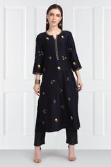 Neelkamal Floral Resham Kurta With Chanderi Pants and Organza Silk Dupatta
