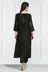 Shyama Resham Zardozi Kurta With Pants and Organza Silk Dupatta