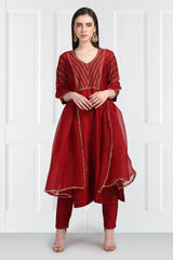 Gulnar Zari Kurta With Salwar and Organza Silk Dupatta