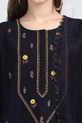 Neelkamal Zari Floral Buti Kurta With Chanderi Silk Pants and Dupatta
