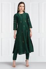 Panna Resham Flower Kurta With Zari Pants Organza Silk Scalloped Dupatta