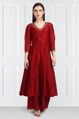 Gulnar Resham Buti Kalidar Kurta With Scalloped Palazzos and Organza Silk Dupatta