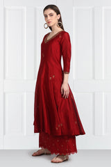 Gulnar Resham Buti Kalidar Kurta With Scalloped Palazzos and Organza Silk Dupatta