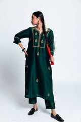 Moga Chanderi Silk Embroidered Kurta Set