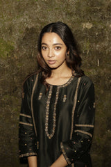 Shyama Resham Zardozi Kurta With Pants and Organza Silk Dupatta