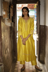 Champa Kaner Resham and Zardozi Kurta With Pants and Organza Silk Dupatta