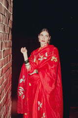 Laal Sunahri Kurta Set