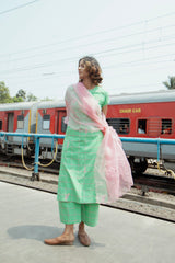 Look 10