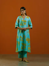 Aasmaani Jaal Kurta Set