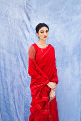 Oorja Zarisari With Silk Suzni Blouse