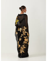 Shruti Haasan spotted wearing Black Jugnu saree