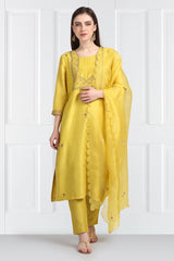 Champa Zari Kurta With Chanderi Silk Pants and Organza Silk Resham Dupatta